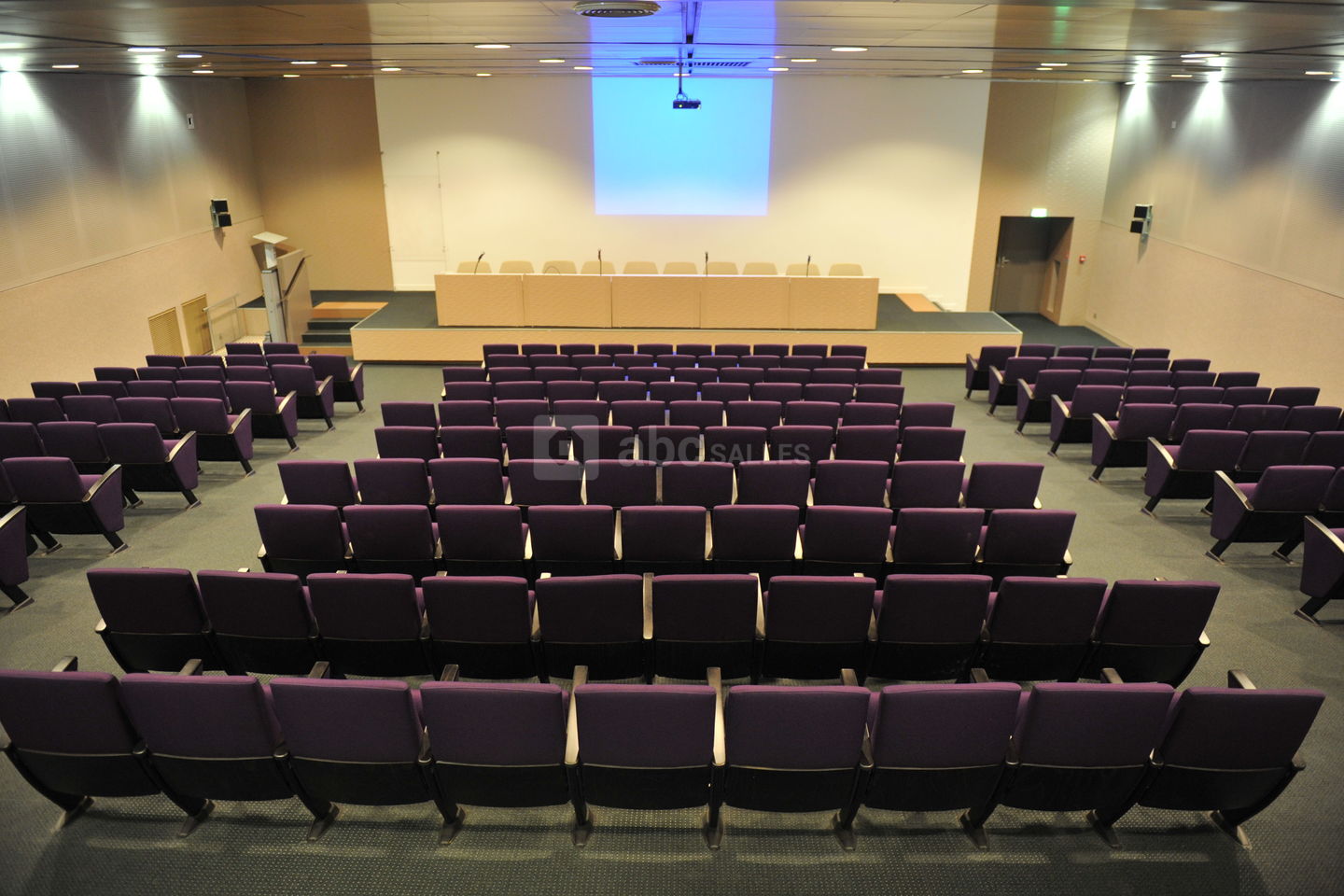 amphi-toulouse-garonne-2.jpg